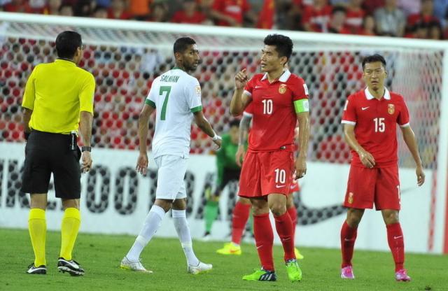 开云app-半个亚洲关心国足①沙特视角: 开香槟还是下死手？